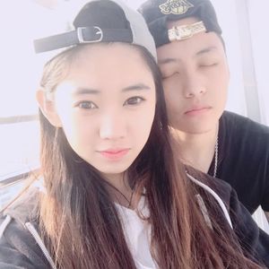 Meet your Posher, Leo